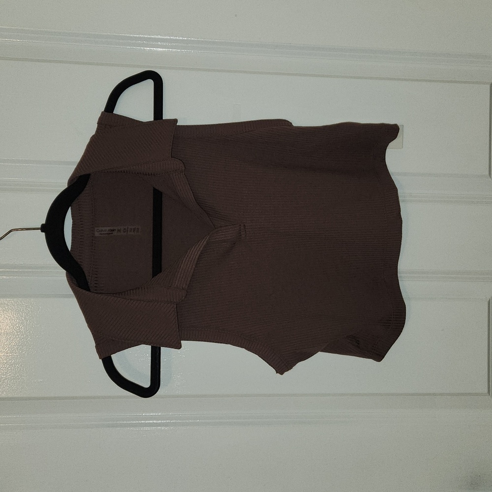 L Calvin Klein Performance crop top